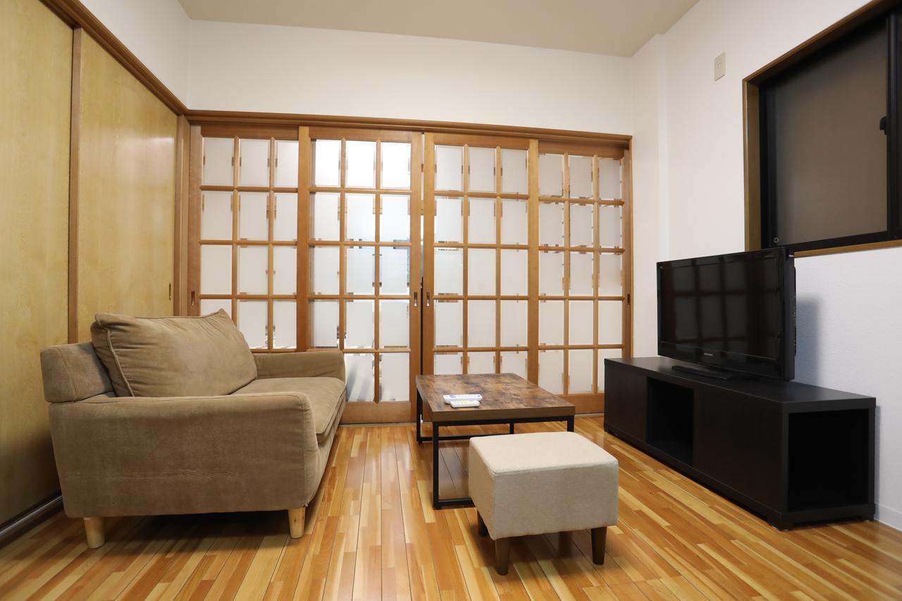 Yamanoyado Tsuru Casa de hóspedes Osaca Exterior foto